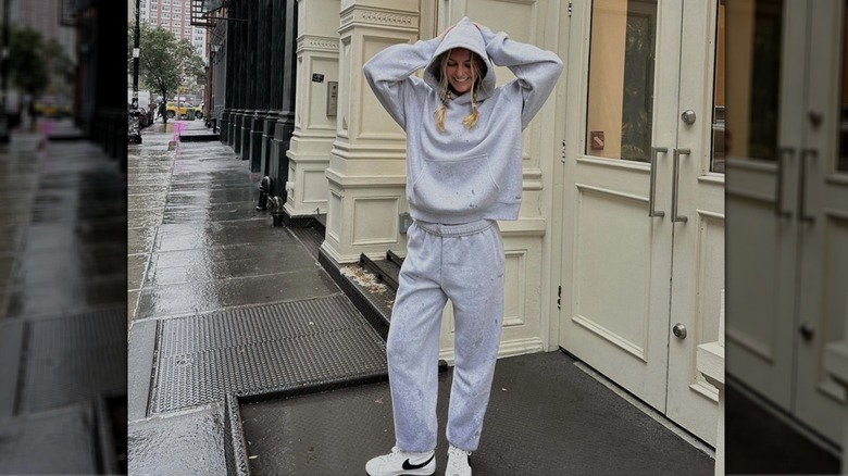 Woman wearing sweatsuit 