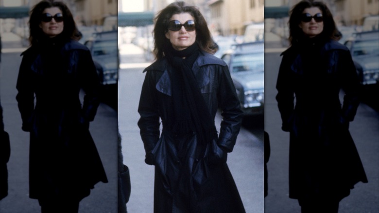 Jackie Kennedy Onassis walking on Fifth Avenue in New York City, 1975