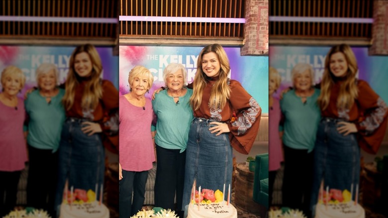 Kelly Clarkson on the Kelly Clarkson show