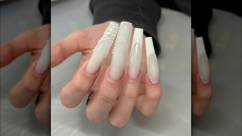 Pearl line work nail art