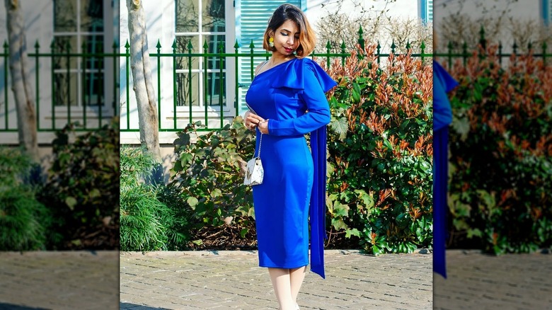 Blue bow dress