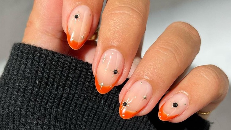 Halloween nail art
