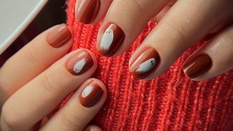 Ghost nails