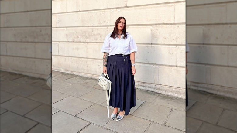 Woman wearing silver shoes