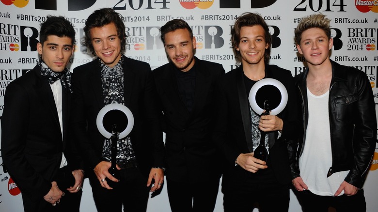 One Direction smiling at the 2015 Brit Awards