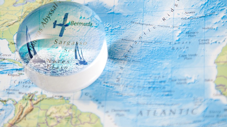 A map showing the Bermuda Triangle magnified