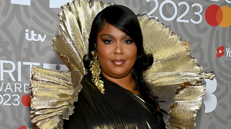 Lizzo posing
