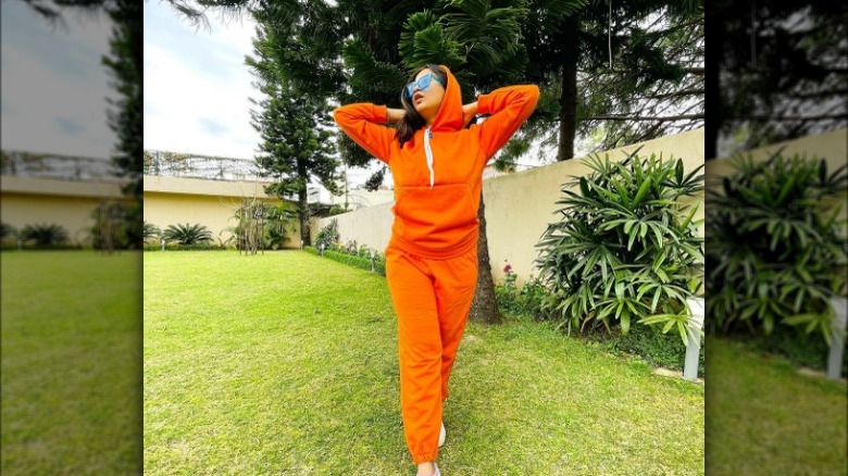 Orange clothes