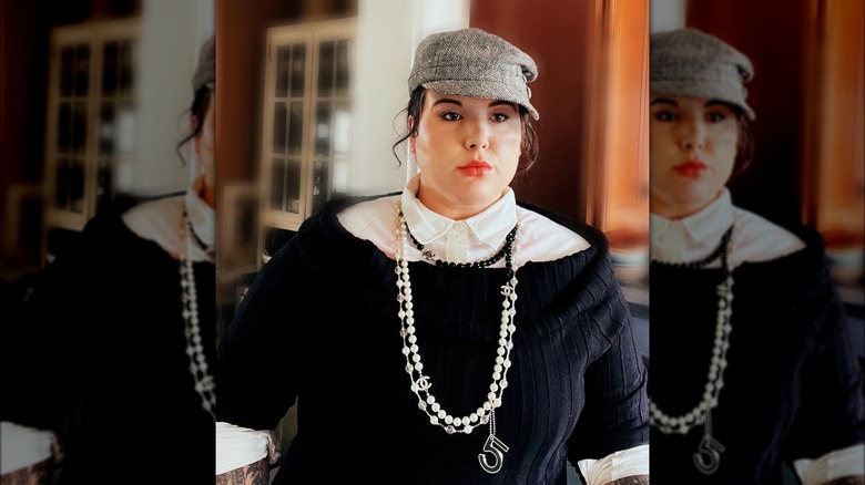 woman in Andy Sachs cosplay