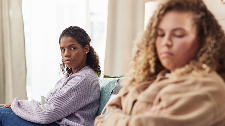 two women arguing