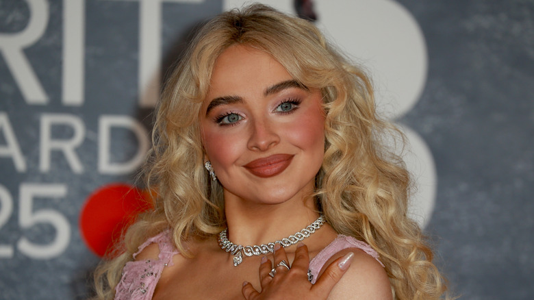 Sabrina Carpenter smiling