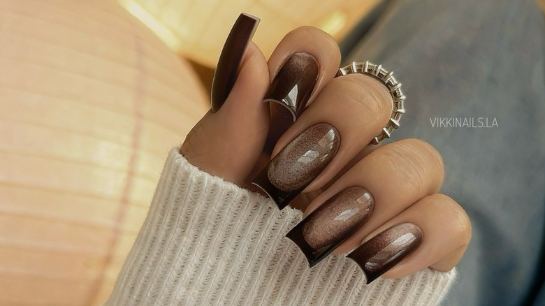 Cat eye short nails