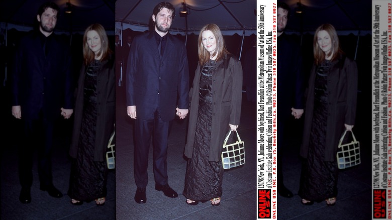 Julianne Moore in an all-black ensemble at the 1998 Met Gala