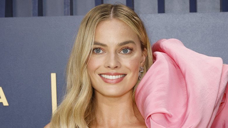 Margot Robbie smiling