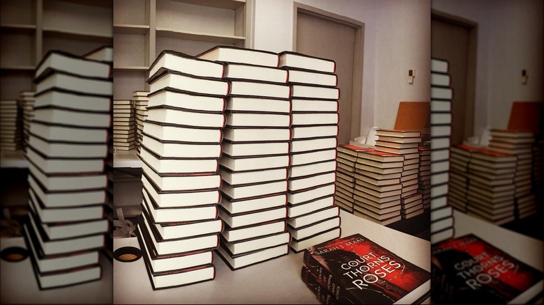 The A Court of Thorns and Roses books