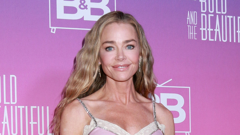 Denise Richards with wavy hair