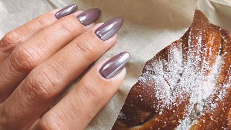 Mauve glazed donut nails