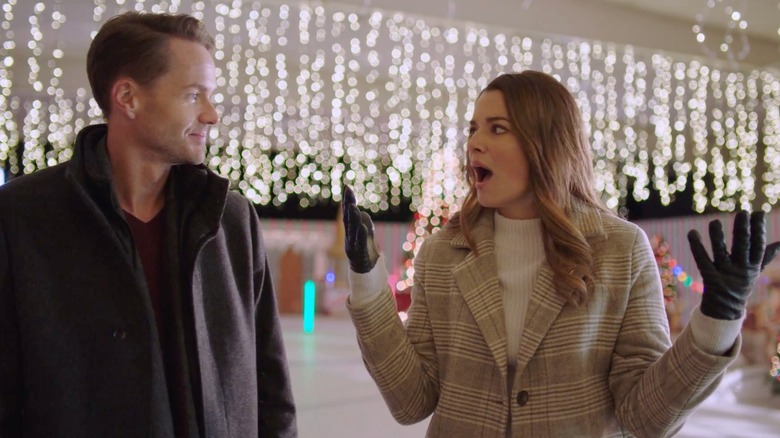Paul Campbell as William Holt and Kimberley Sustad as Annie Park in the Hallmark channel's Christmas by Starlight