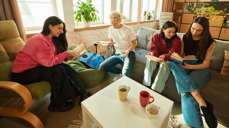 5 Retellings Of Greek Myths Perfect For Book Club Discussion