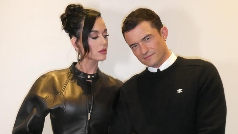 Katy Perry looking at Orlando Bloom