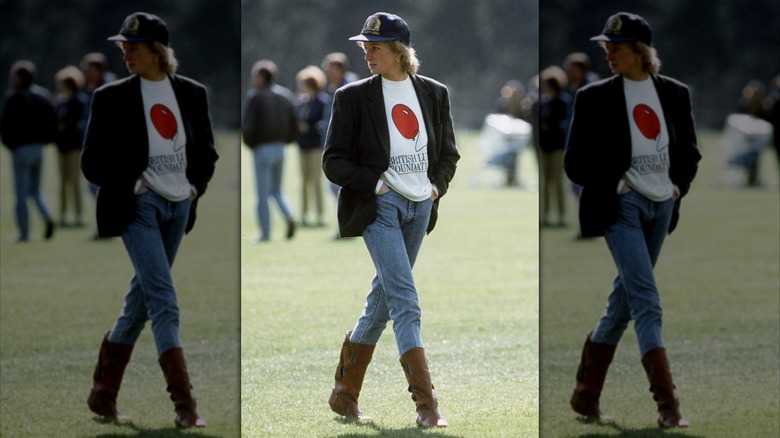 Princess Diana posing