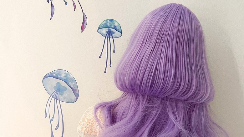 Woman with jellyfish cut hair