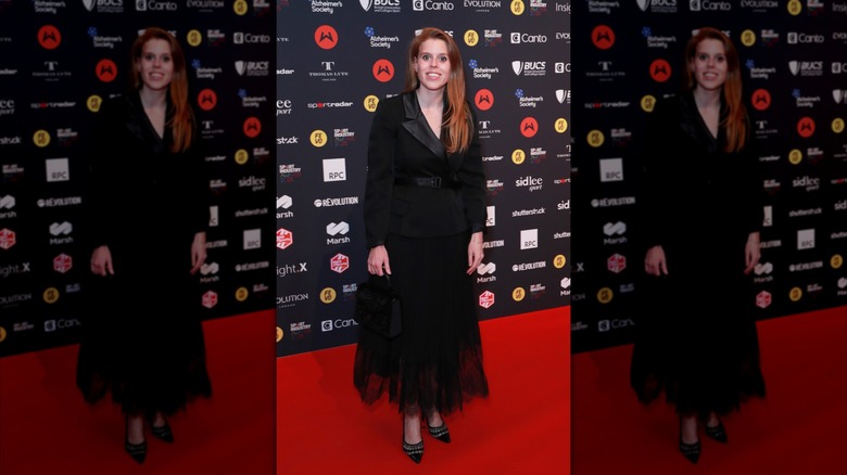 Beatrice wears all black on the red carpet