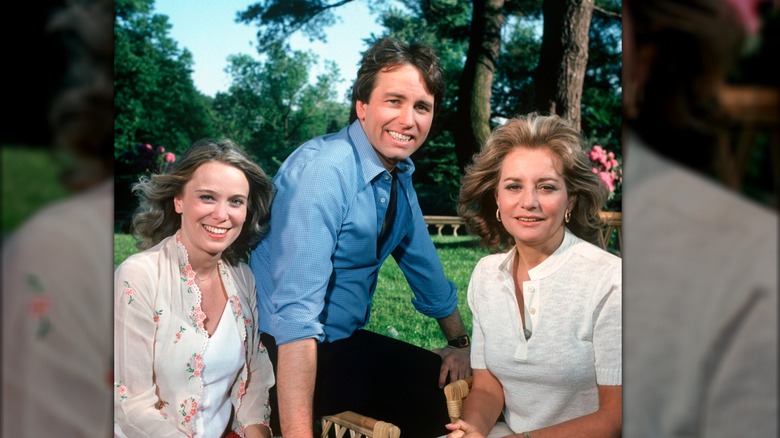 Barbara Walters, John Ritter and his wife, Nancy Morgan in 1981
