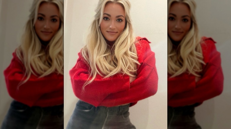 Jamie Lynn Spears posing with arms crossed in December 2025