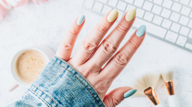 9 Spring 2026 Manicure Ideas For Short Nails That Bring The Sunshine