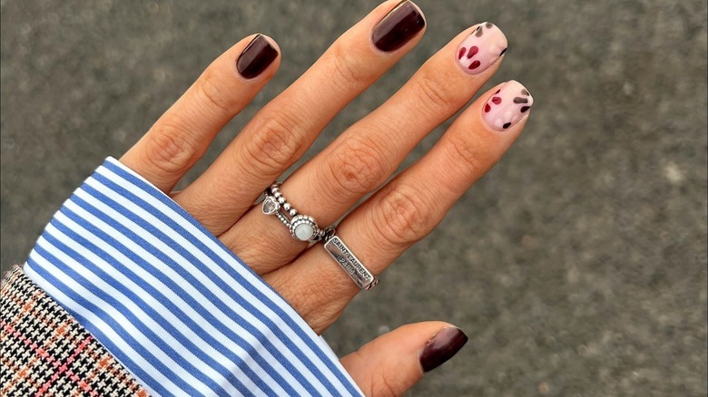 Brown and pink manicure