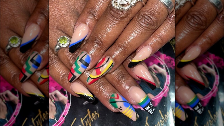 Kwanzaa nails