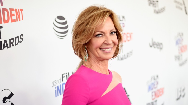 Allison Janney in a pink dress at an event in 2018