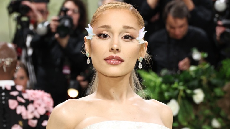 Ariana Grande Met gala