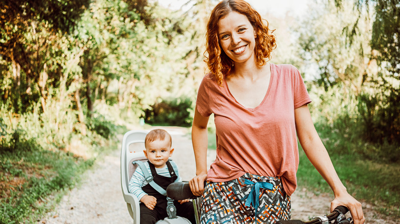 Mom cycles with baby