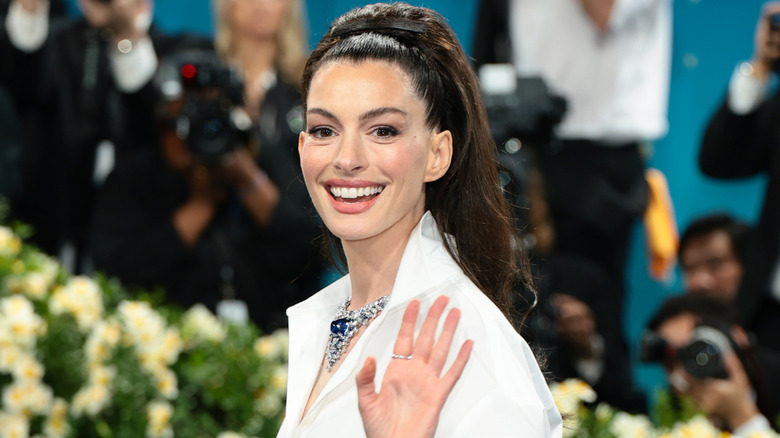 Anne Hathaway at the 2025 Met Gala