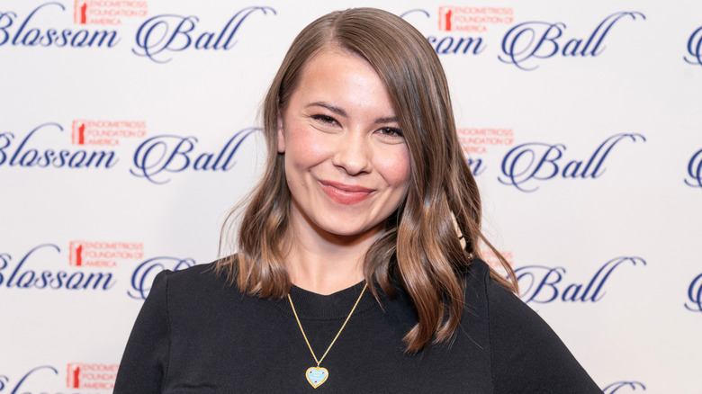 Bindi Irwin on the red carpet with natural-looking makeup