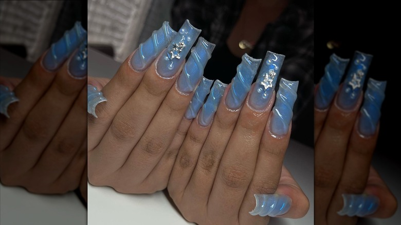 3D blue nails