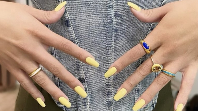 butter yellow nails