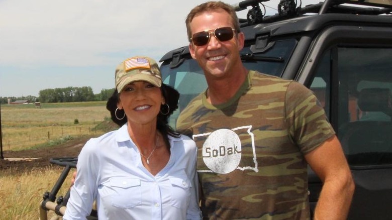 Kristi Noem and Bryon Noem posing together