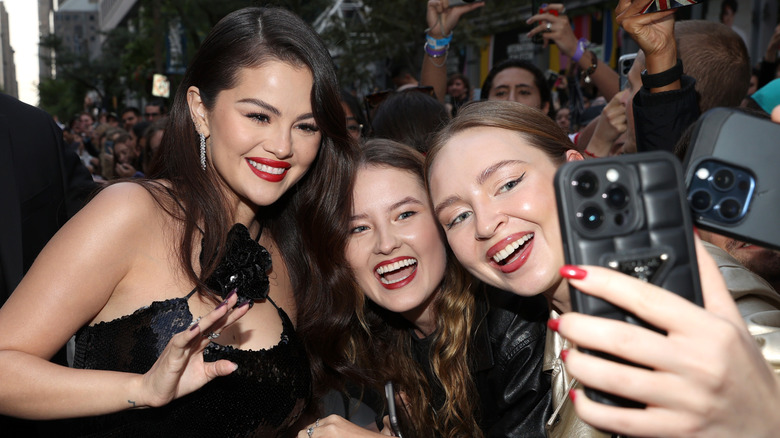 Selena Gomez with fans