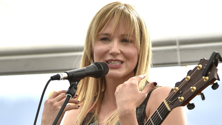 Jewel performing on stage