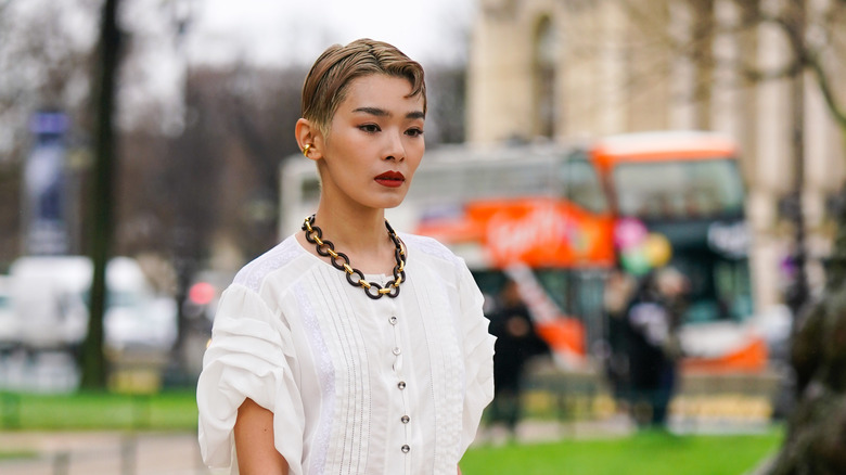 Woman with caramel chai hair 