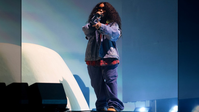 SZA performing at Coachella 2026 week 2