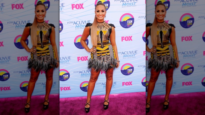 Demi Lovato on the 2012 Teen Choice Awards red carpet