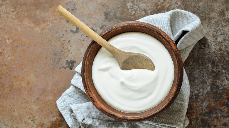 plain yogurt