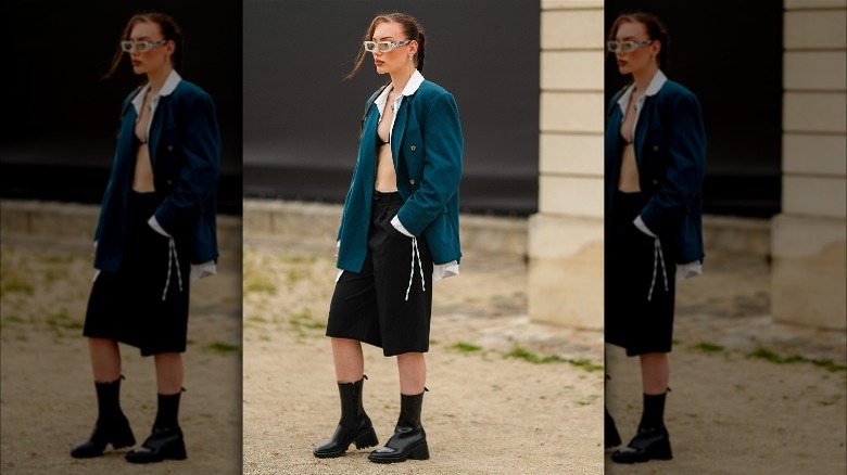 longline black shorts, oversized blazer 