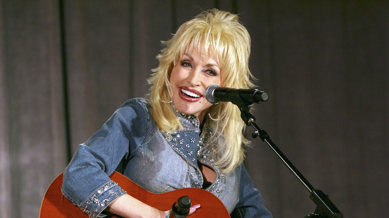 Dolly Parton performing in 2006
