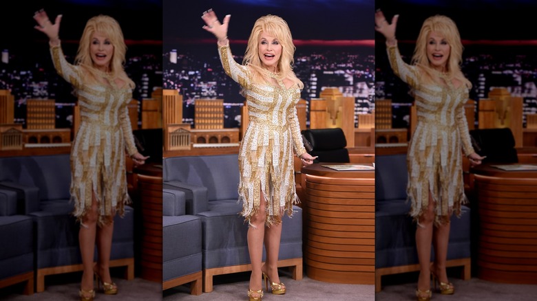 Dolly Parton Visits "The Tonight Show Starring Jimmy Fallon" in August 2016