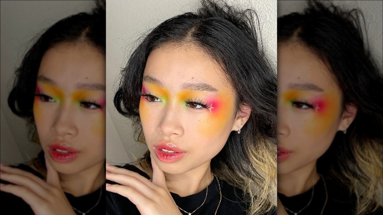 Yellow, orange, pink aura blush